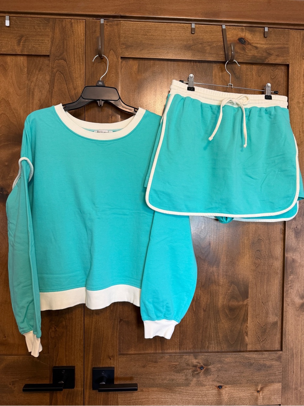 Zenana Skort Set - size L - NEW